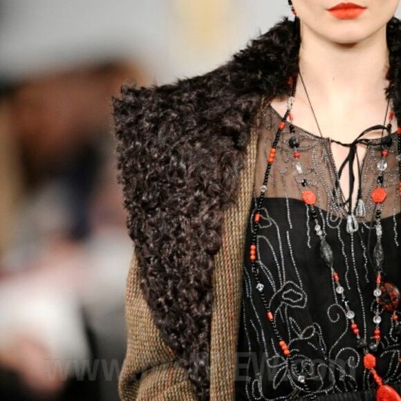 Ralph Lauren Fall 2011 Runway Olive Plaid Wool Tweed Shearling Collar Wrap Coat - Picture 8 of 16